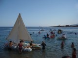 závod lodí - ta s plachtama je Laca závod lodí - ta s plachtama je Laca