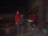Radostné shledání skupin A a B. Po uvítacím drinku jsme se ještě za bystrého ducha přepočítali a dohodli plán příštích dnů Radostné shledání skupin A a B. Po uvítacím drinku jsme se ještě za bystrého ducha přepočítali a dohodli plán příštích dnů
