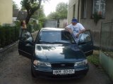Můžeš nasednout, jsem bezpečný řidič s parádním modrým kloboučkem:) Můžeš nasednout, jsem bezpečný řidič s parádním modrým kloboučkem:)